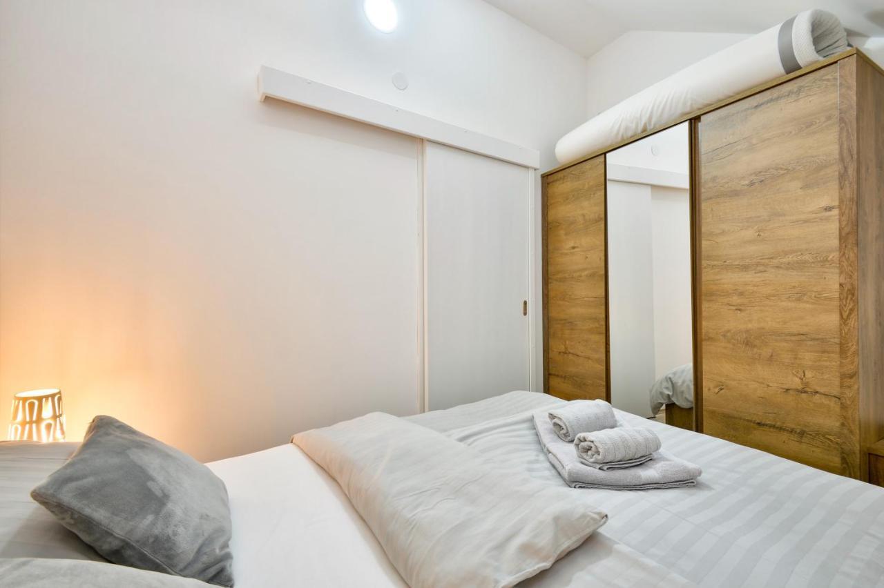 Florek & Florica Apartment Križevci المظهر الخارجي الصورة