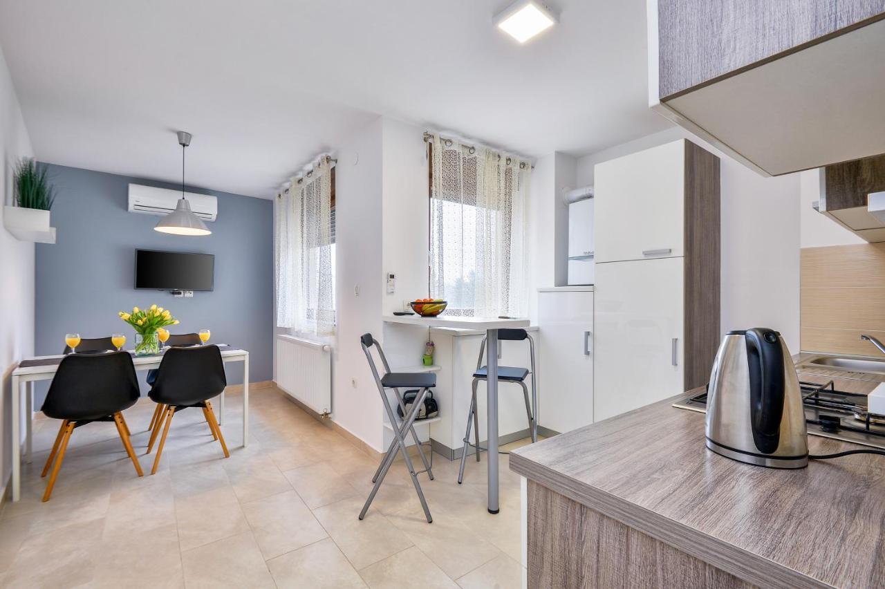 Florek & Florica Apartment Križevci المظهر الخارجي الصورة