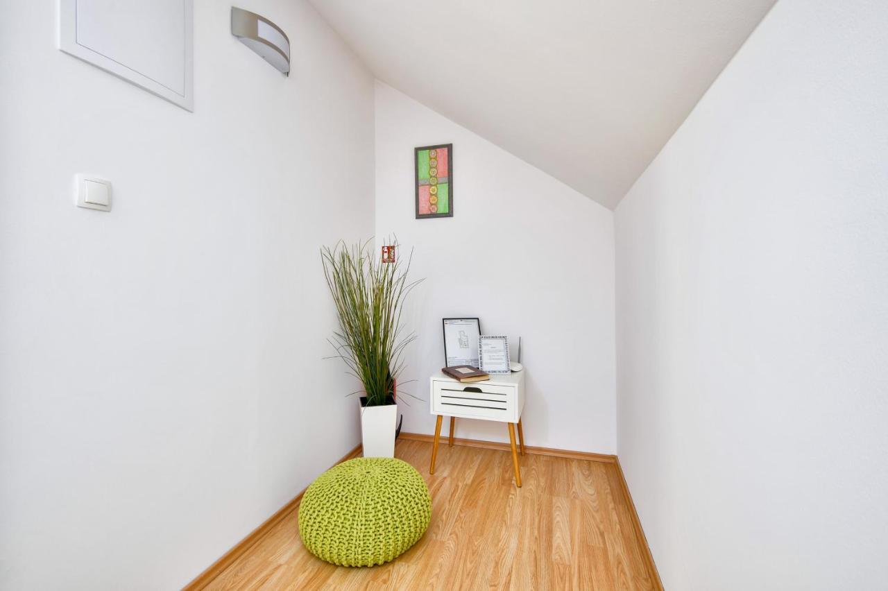 Florek & Florica Apartment Križevci المظهر الخارجي الصورة