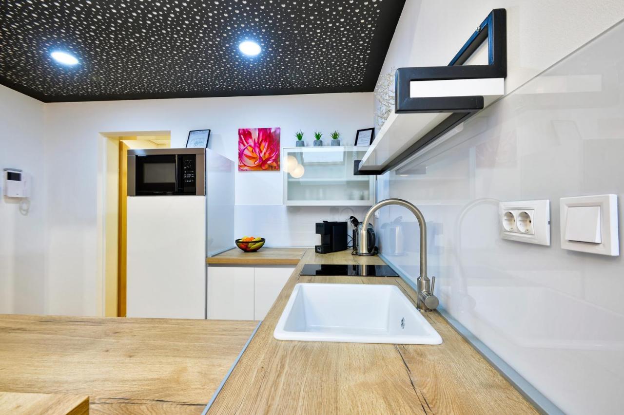Florek & Florica Apartment Križevci المظهر الخارجي الصورة
